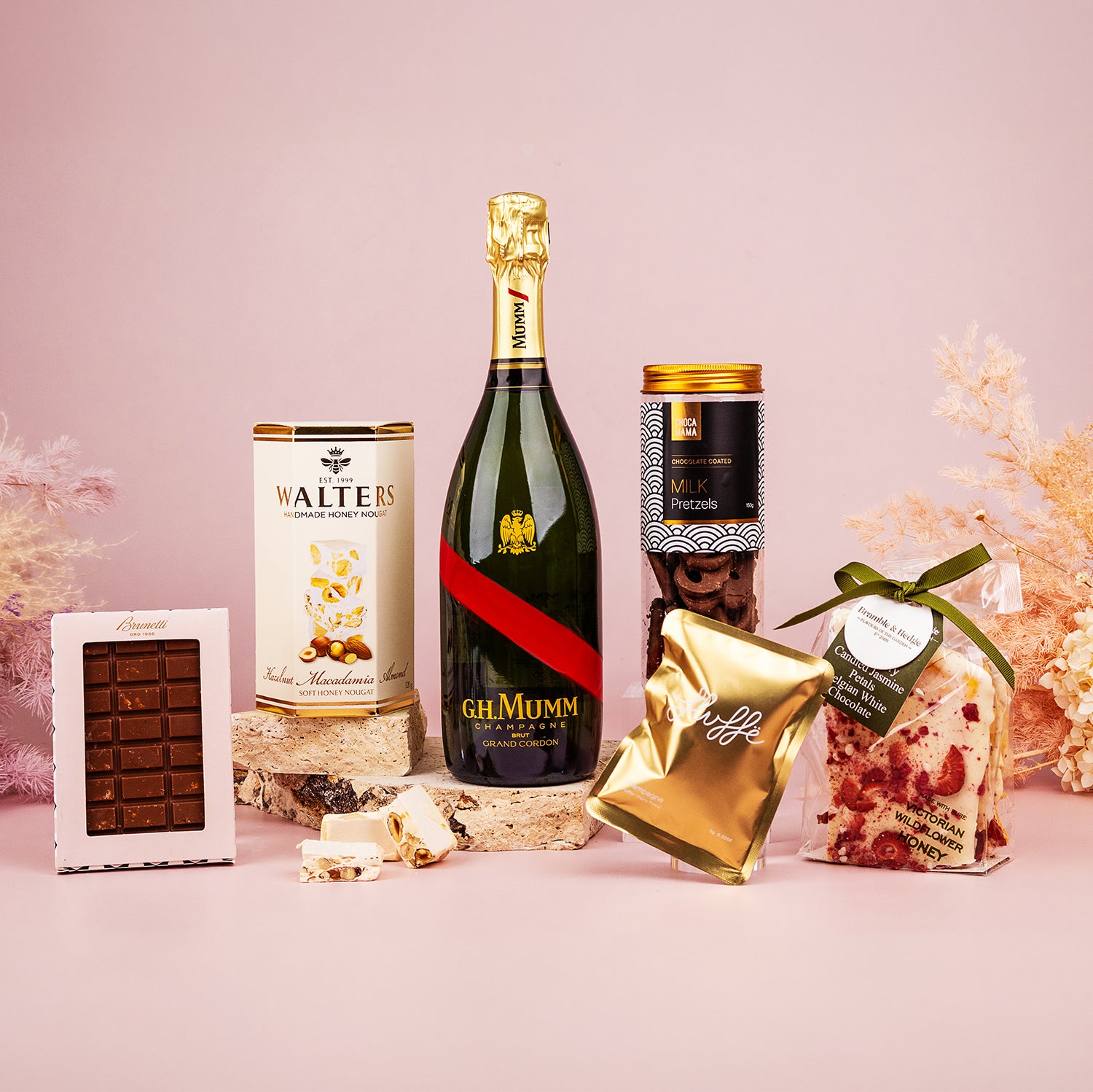 Mumm Hamper